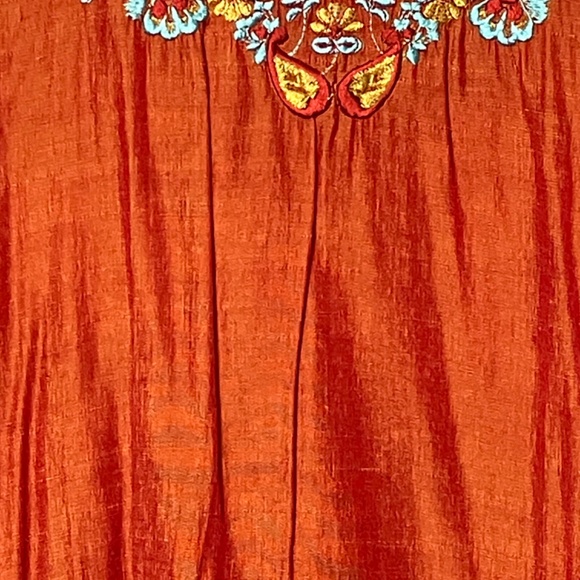 Vintage Embroidered Silk Kurta - Picture 4 of 12